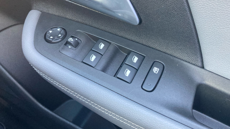 Vauxhall Mokka 100kW Elite Premium 50kWh 5dr Auto Electric Hatchback